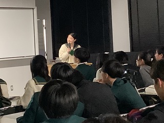 令和7年3月10日 中3卒業研究発表会