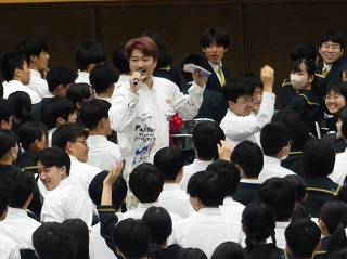 令和6年4月28日 創立37周年開校祭記念式典・記念講演