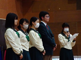 令和6年3月18日 中学生徒会新旧交代式